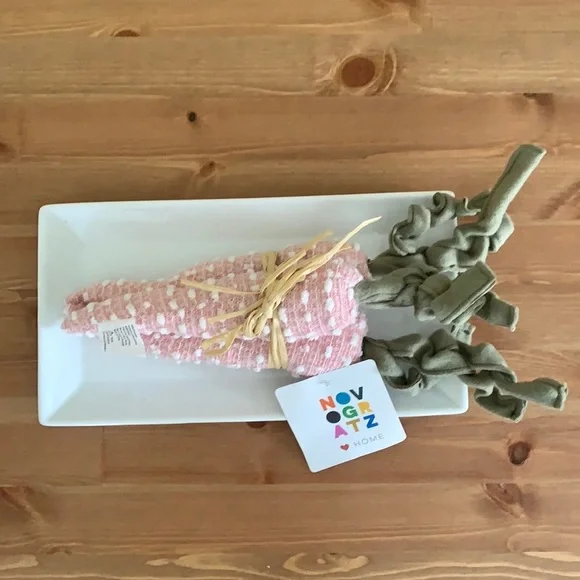 Novogratz Carrot Bundle Spring Farmhouse Easter Decor - Picture 6 of 6